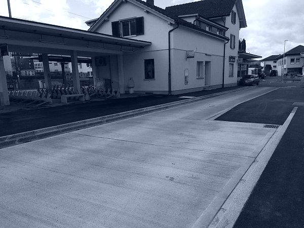 Neue Bushaltekanten