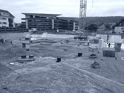 Baugrubenarbeiten und Vorbereitungen Fundamente