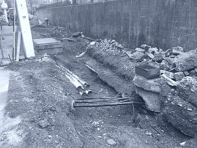 Werkleitungsbau bei engen Verhältnissen