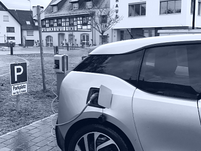 Ladestationen für Elektrofahrzeuge